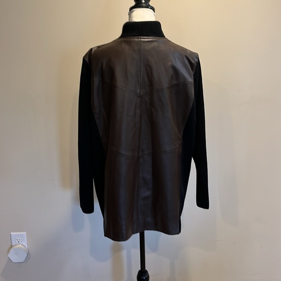 Bob Mackie wearable art leather and knit embroidered jacket. Size 1X - Picture 4 of 7